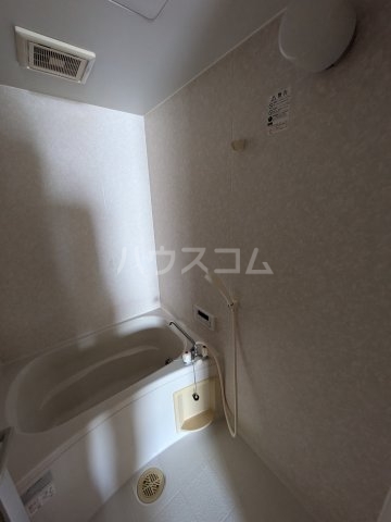 16/30 浴室