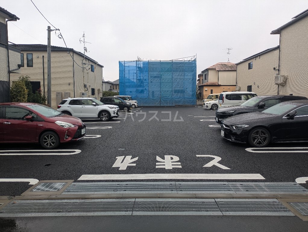5/10 駐車場