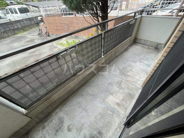 14/22 バルコニー