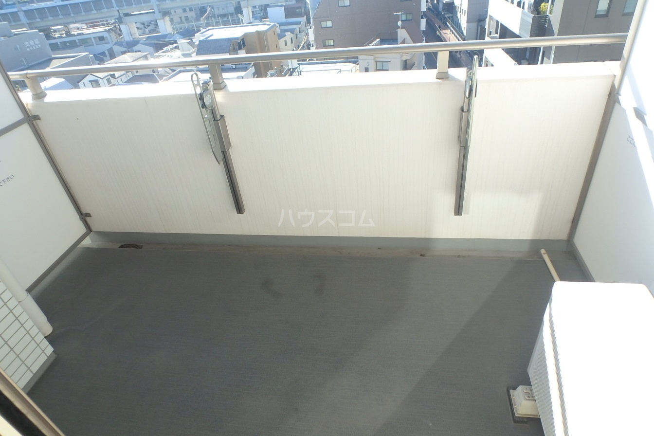 13/27 バルコニー