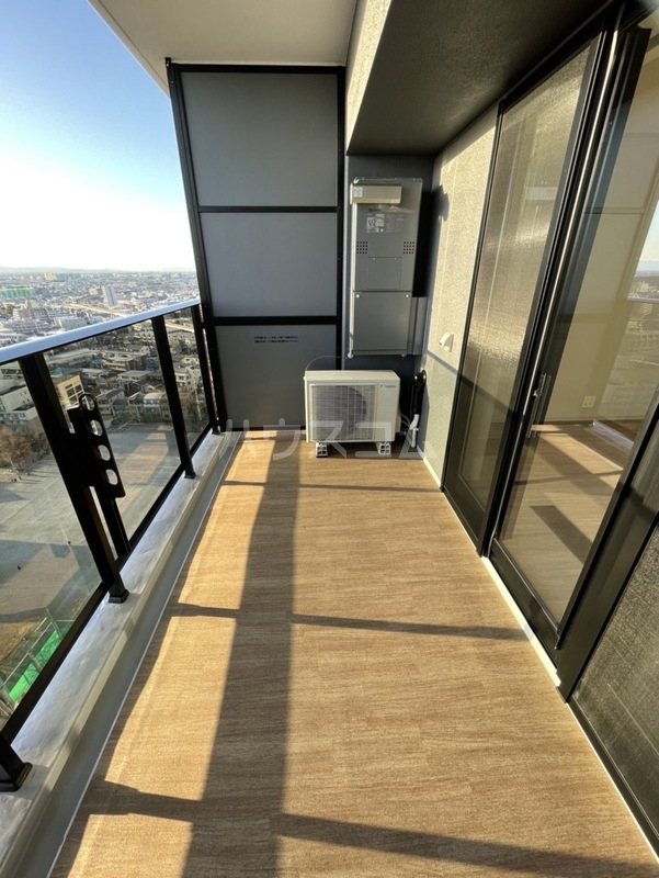 14/25 バルコニー