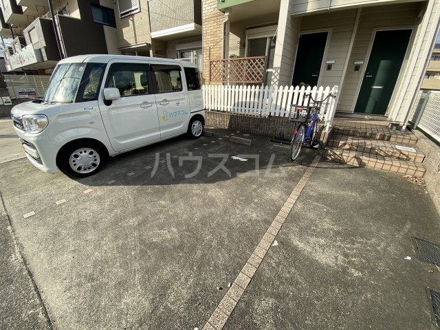24/28 駐車場