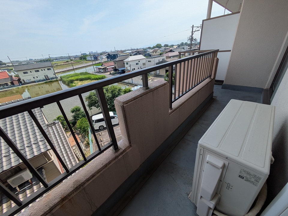 17/23 バルコニー