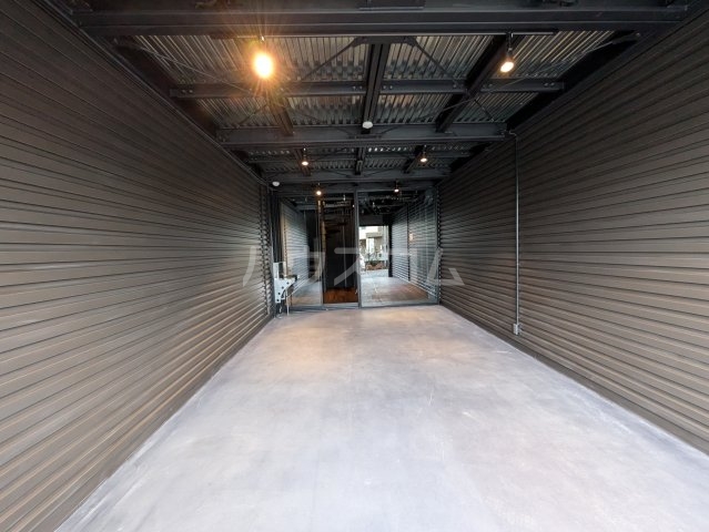 19/26 駐車場