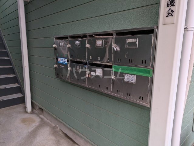 21/28 エントランス