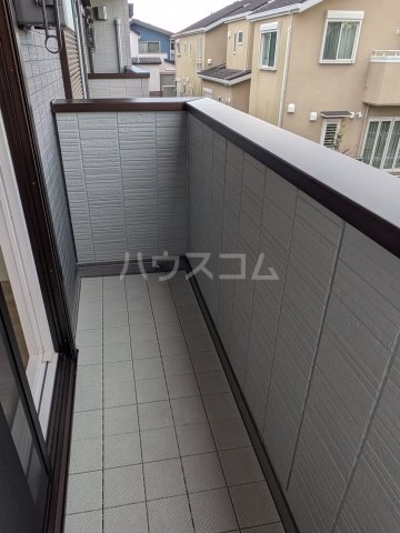 23/30 バルコニー