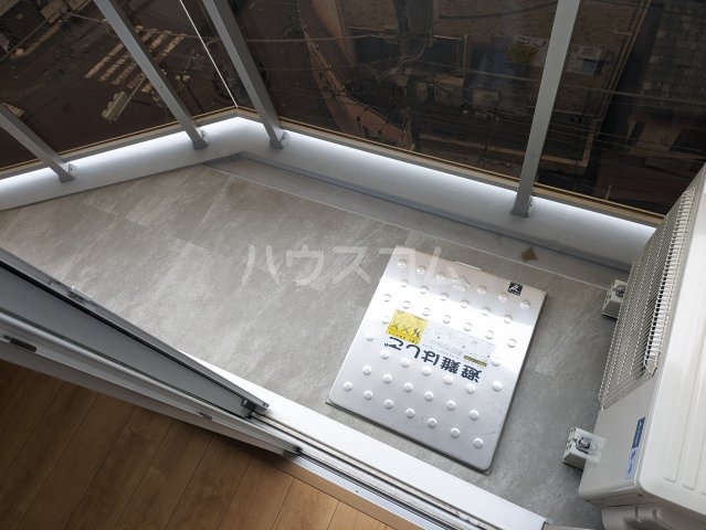 21/30 バルコニー