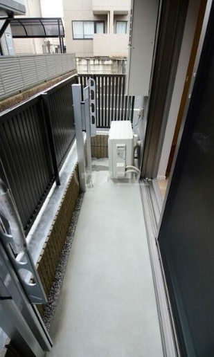 17/30 バルコニー