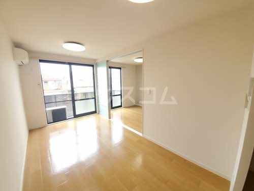 3/25 リビング/ダイニング