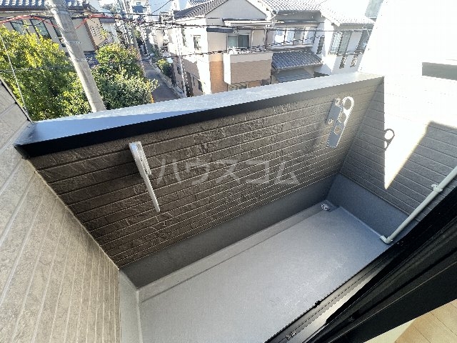 19/30 バルコニー