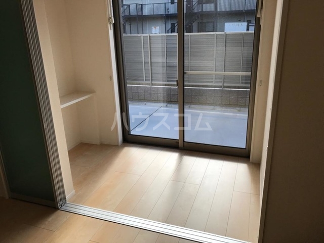 17/30 バルコニー