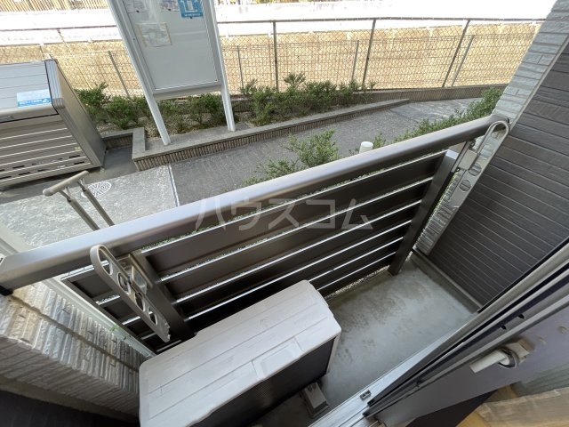 19/30 バルコニー