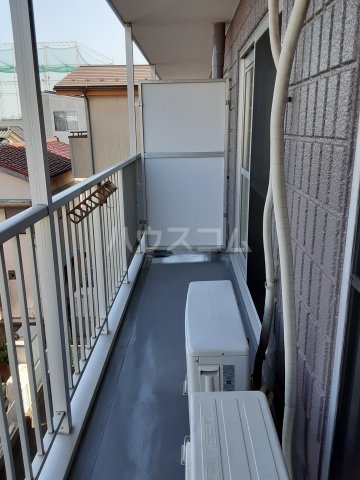 17/28 バルコニー