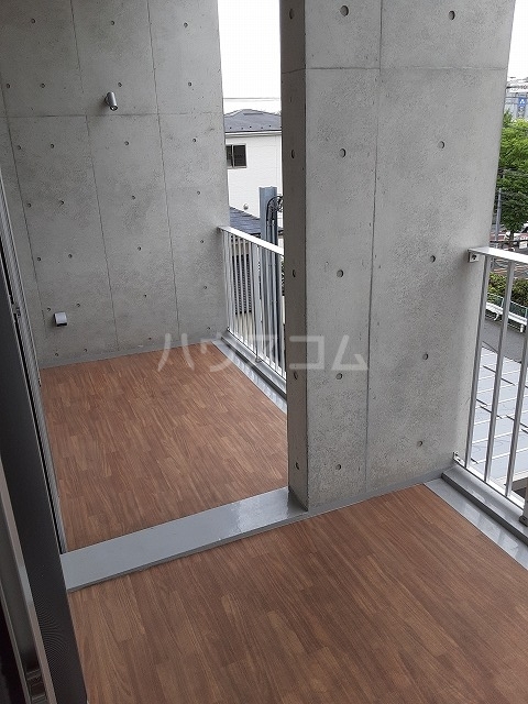 16/28 バルコニー