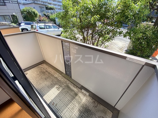 20/30 バルコニー