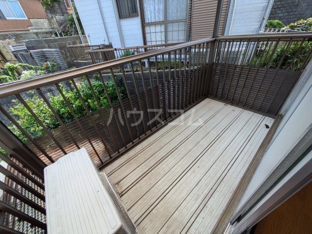 18/25 バルコニー