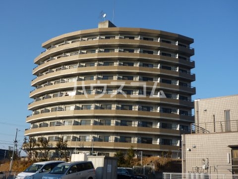 セラヴィ坂崎の外観