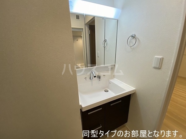 18/30 洗面