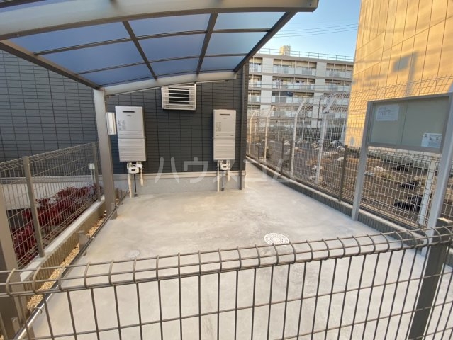 17/26 駐車場