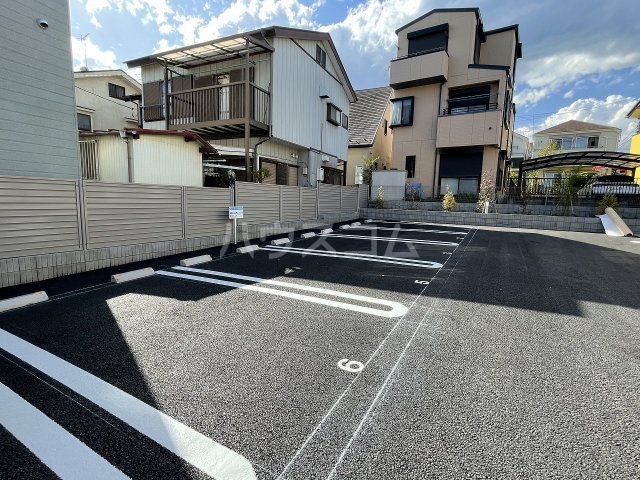 3/5 駐車場