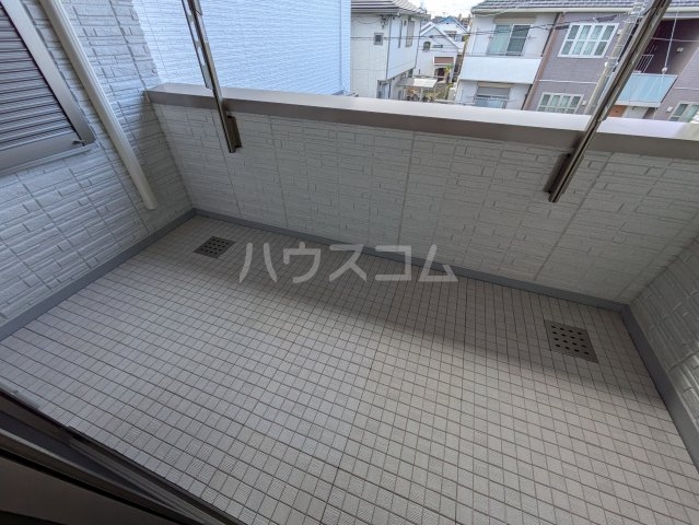 23/30 バルコニー