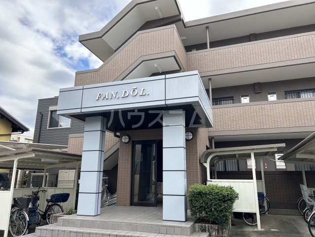 2/6 エントランス