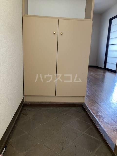13/30 玄関