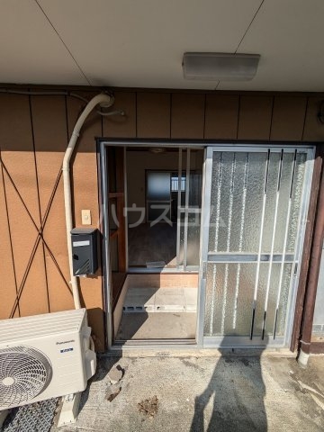 14/23 エントランス