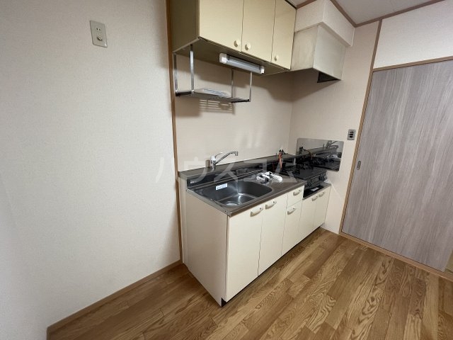 14/30 キッチン