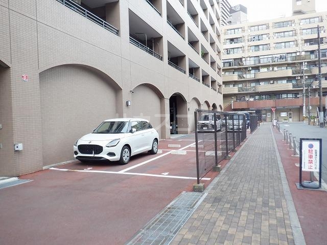 14/22 駐車場