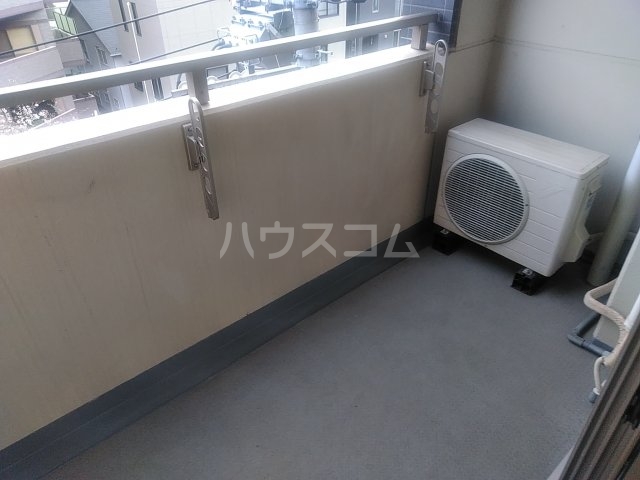 14/28 バルコニー