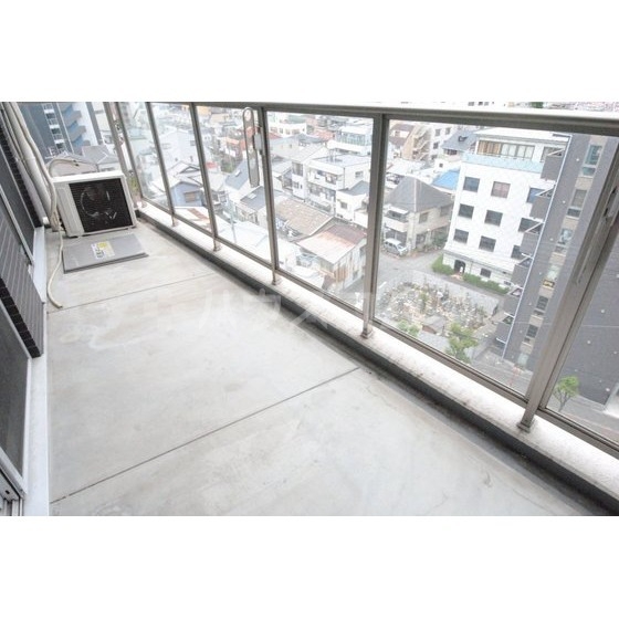 13/27 バルコニー