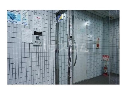 16/24 エントランス