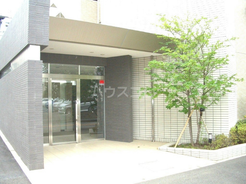 13/20 エントランス