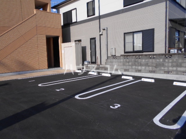 27/29 駐車場