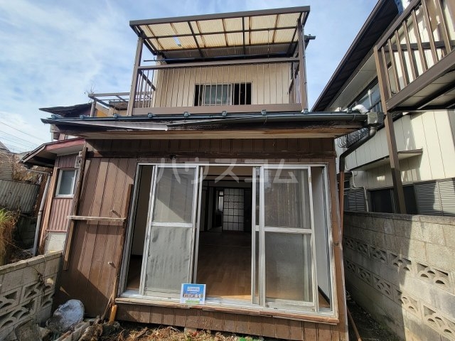 2/30 外観