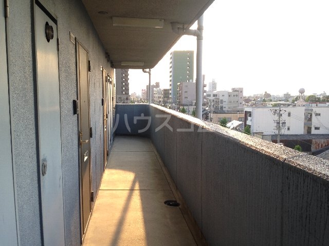 16/29 バルコニー