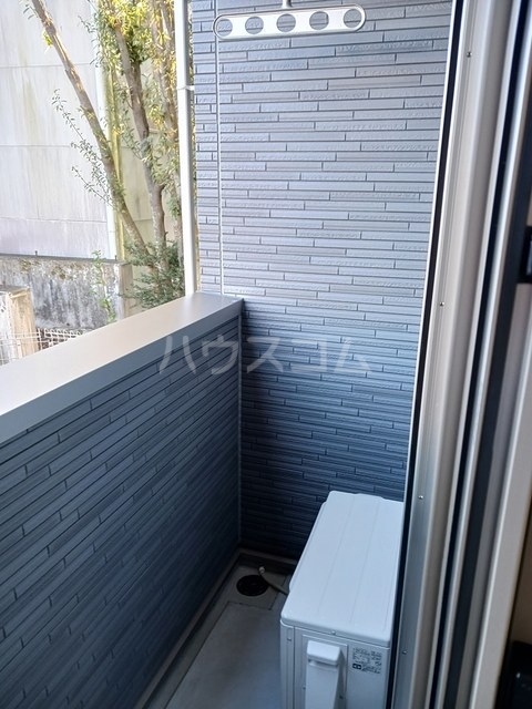 14/22 バルコニー