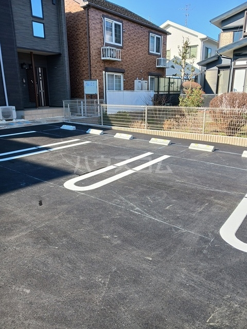 16/22 駐車場