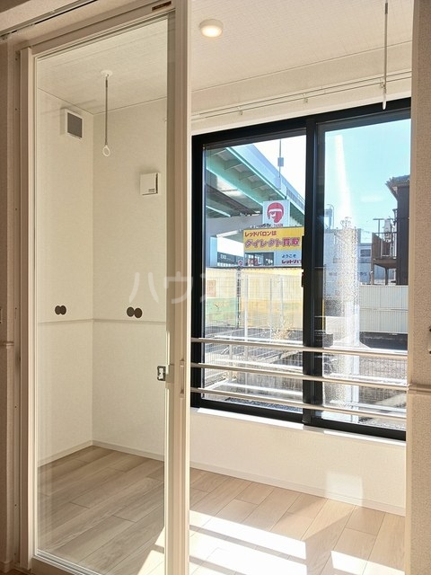 14/22 バルコニー