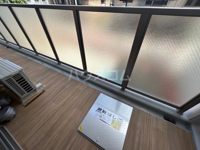 14/23 バルコニー