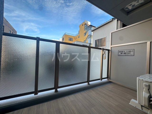 21/30 バルコニー