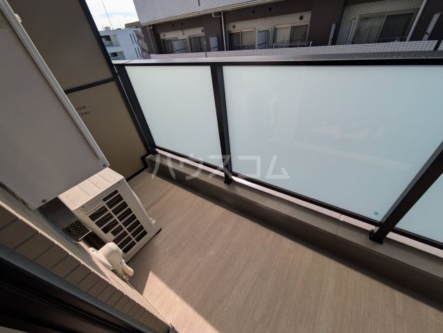 18/30 バルコニー