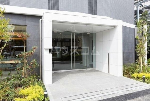 15/26 エントランス