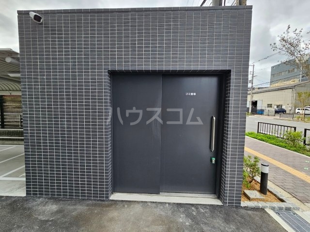 15/25 エントランス