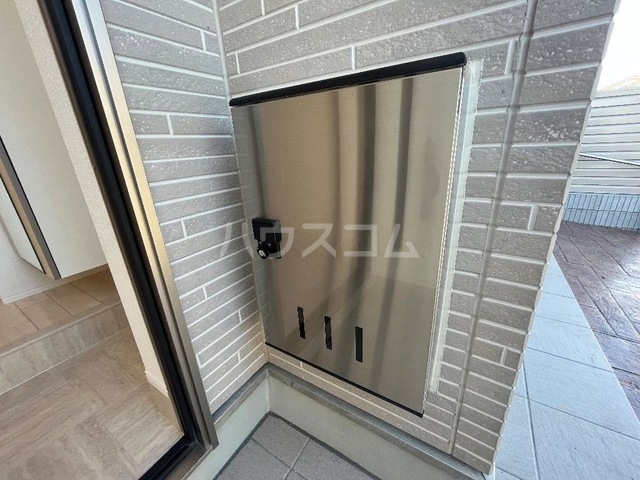 19/25 エントランス