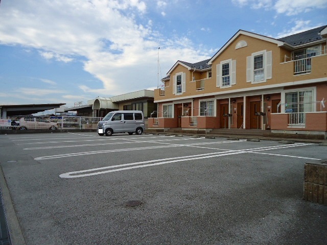 14/20 駐車場