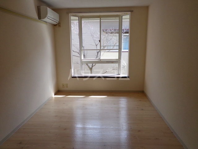 4/13 リビング/ダイニング