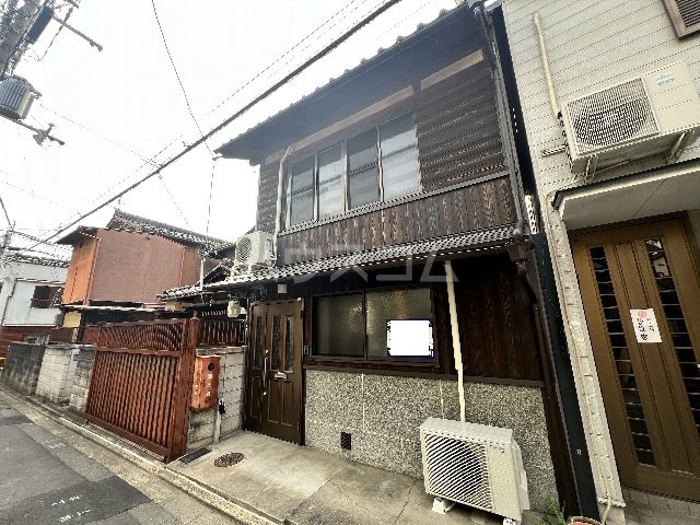 2/30 外観