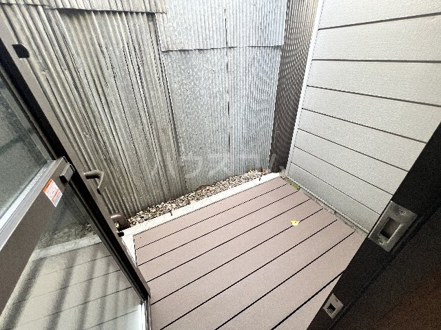 27/30 バルコニー